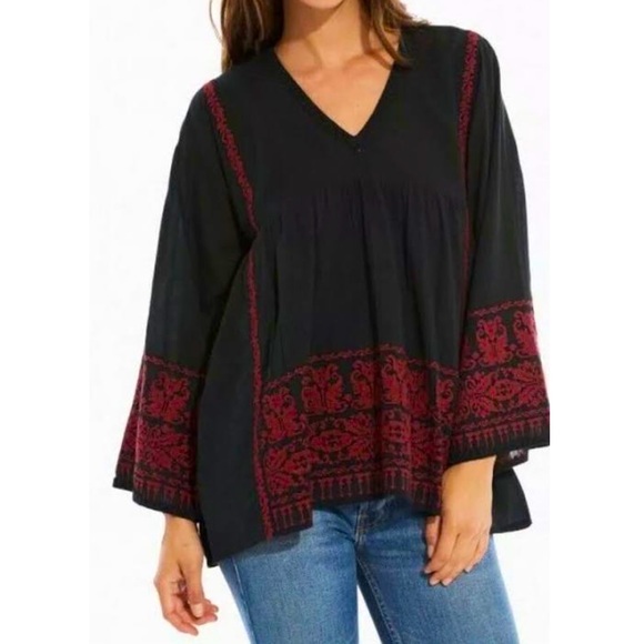 Roberta Roller Rabbit embroidered v neck top - Picture 1 of 11